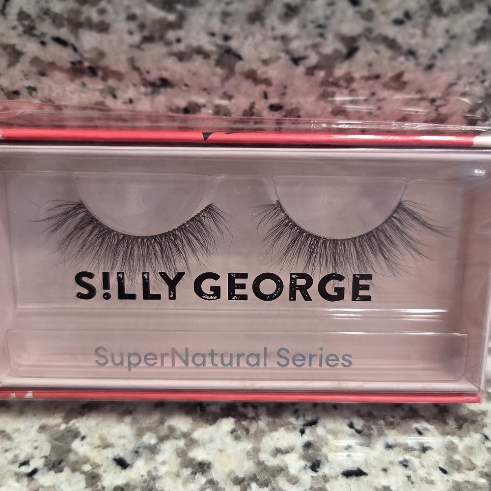 SILLY GEORGE SuperNatural Series False Eyelashes